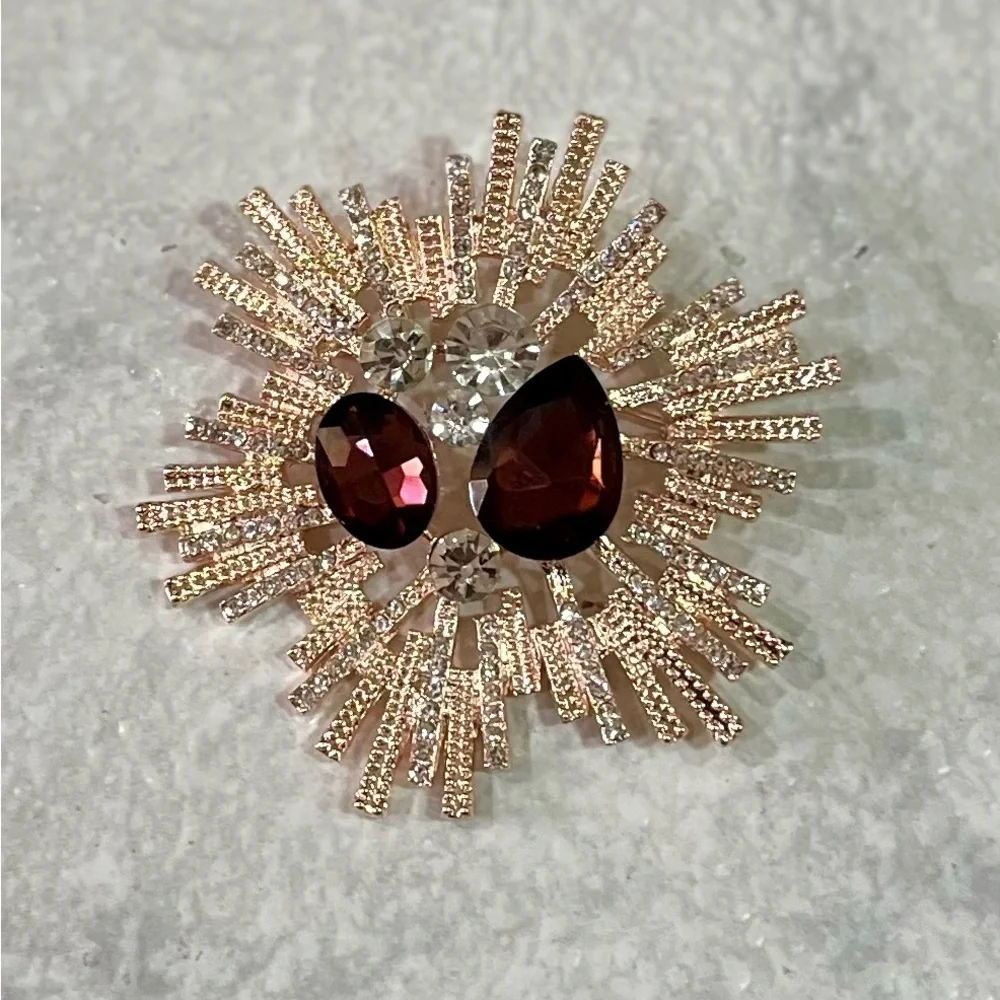 Vintage Inspired Faux Crystal Brooch NWOT